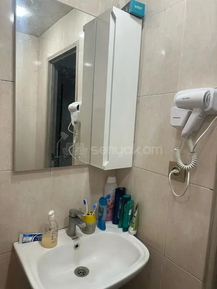3 Սենյականոց Բնակարան, 64քմ, 1/14 հարկ, Կապիտալ Վերանորոգված