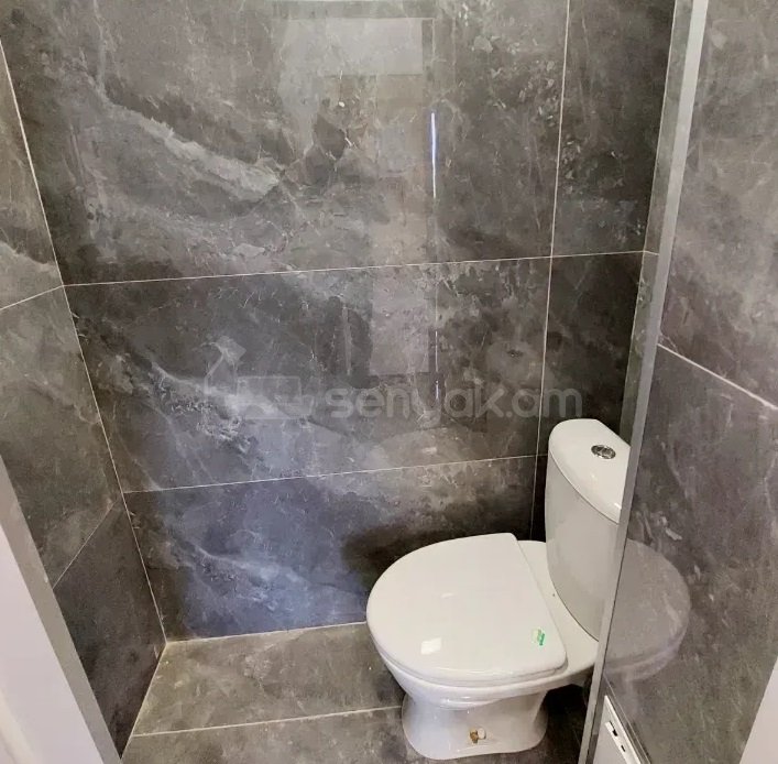 2 Սենյականոց Բնակարան, 45քմ, 7/9 հարկ, Կապիտալ Վերանորոգված