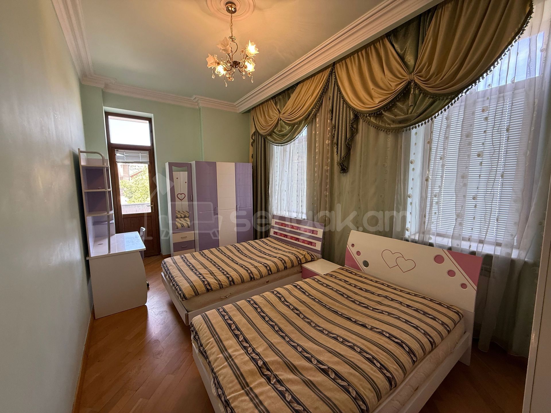 5 Սենյականոց Սեփական Տուն, 350քմ, Կապիտալ Վերանորոգված, Կահավորված, Ավտոտնակով