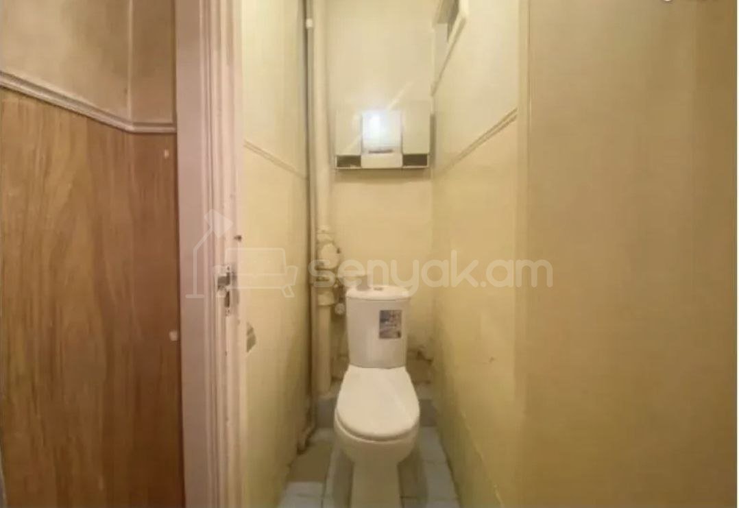 3 Սենյականոց Բնակարան Քարե Շենքում, 65քմ, 1/5 հարկ, Կոսմետիկ Վերանորոգված