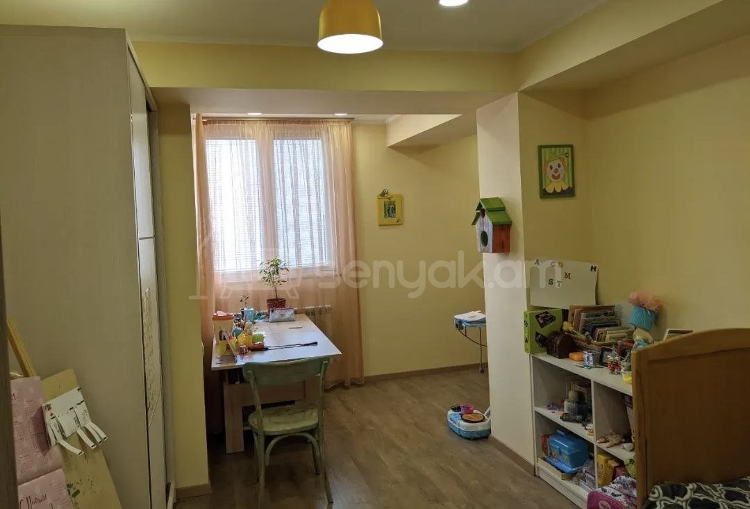 3 Սենյականոց Բնակարան, 88քմ, 4/16 հարկ, Կապիտալ Վերանորոգված
