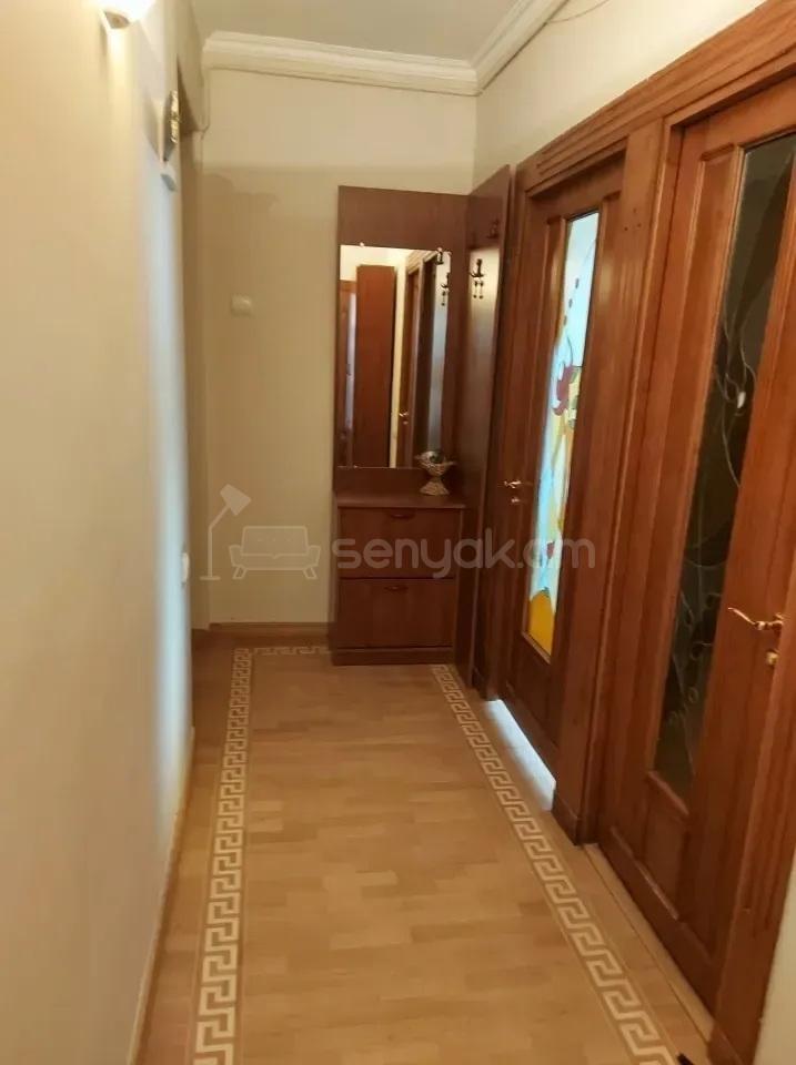 2 Սենյականոց Բնակարան Քարե Շենքում, 58քմ, 3/5 հարկ, Կապիտալ Վերանորոգված