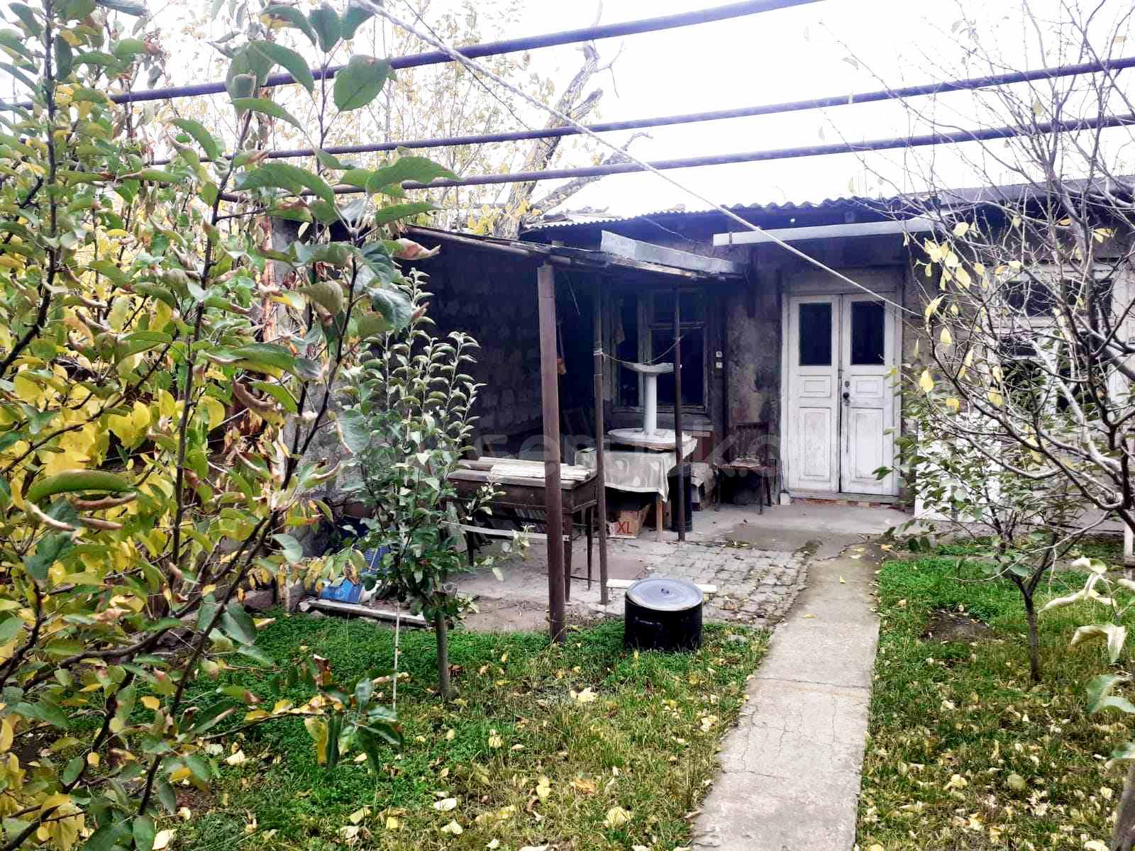 3 Սենյականոց Սեփական Տուն, 110քմ, Նորմալ Վիճակում