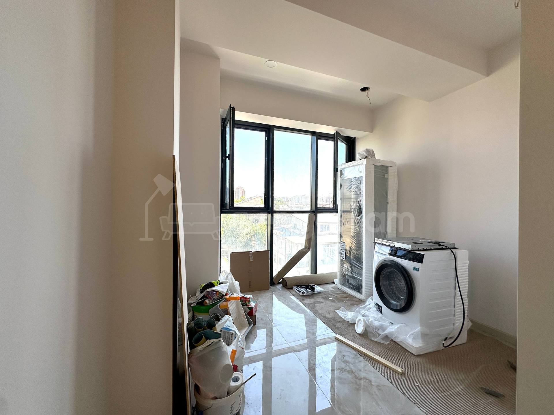 1 Սենյականոց Բնակարան Նորակառույցում, 41քմ, 5/18 հարկ, Դիզայներական Վերանորոգված, Կահավորված, Արևկող