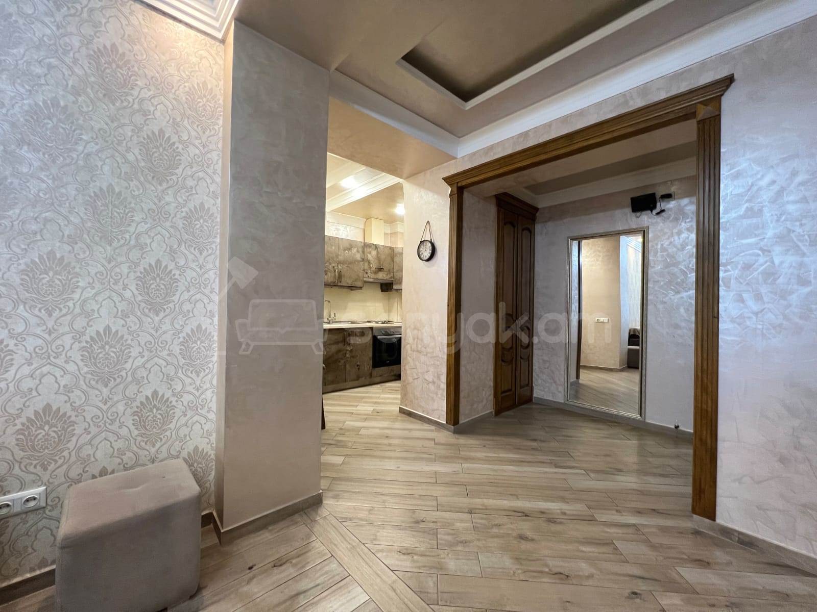 2 Սենյականոց Բնակարան Նորակառույցում, 60քմ, 8/16 հարկ, Կապիտալ Վերանորոգված, Կահավորված, Արևկող