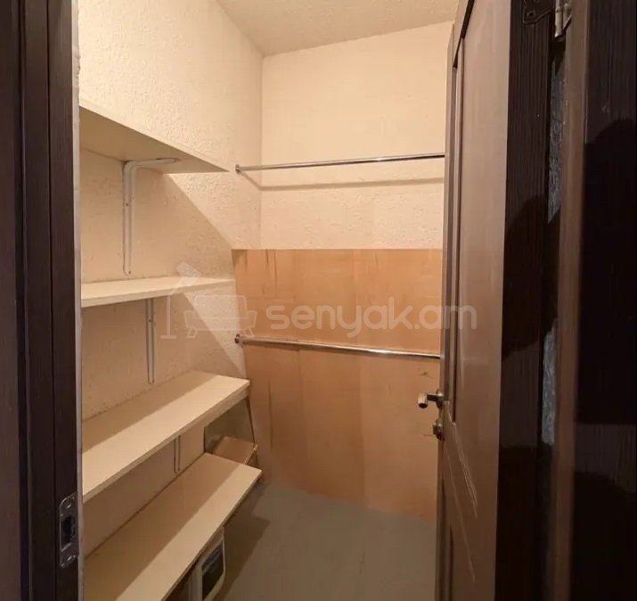 2 Սենյականոց Բնակարան, 54քմ, 3/9 հարկ, Կապիտալ Վերանորոգված