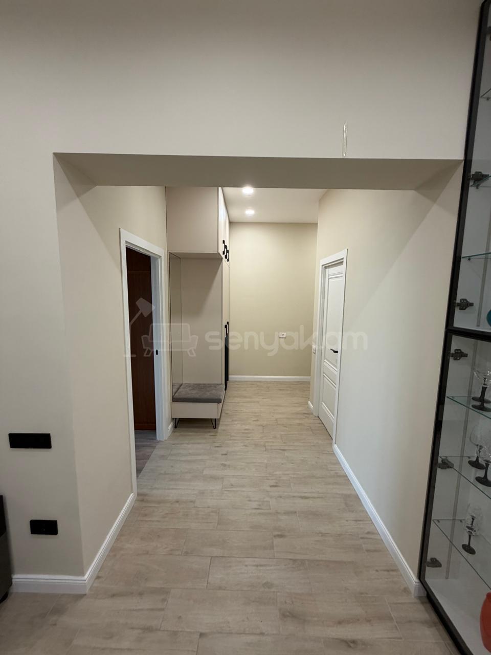3 Սենյականոց Բնակարան Նորակառույցում, 73քմ, 5/18 հարկ, Կապիտալ Վերանորոգված, Կահավորված, Արևկող