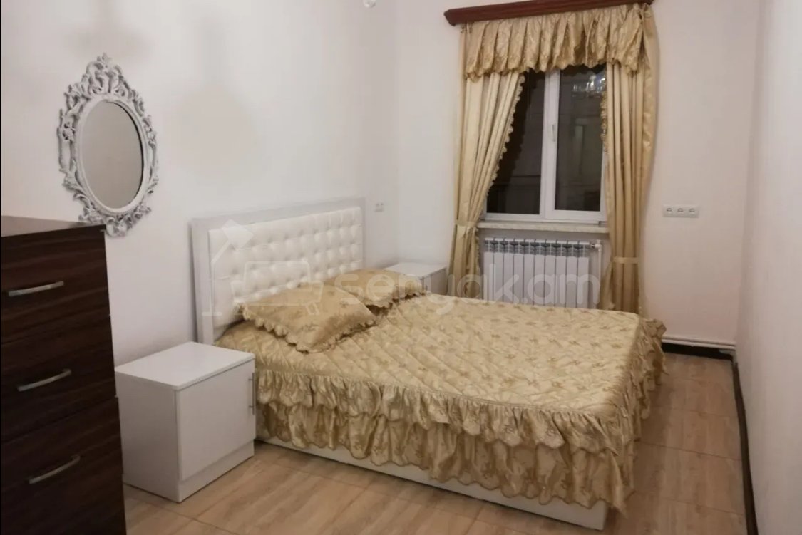 3 Սենյականոց Սեփական Տուն, 80քմ, Նորմալ Վիճակում, Կահավորված