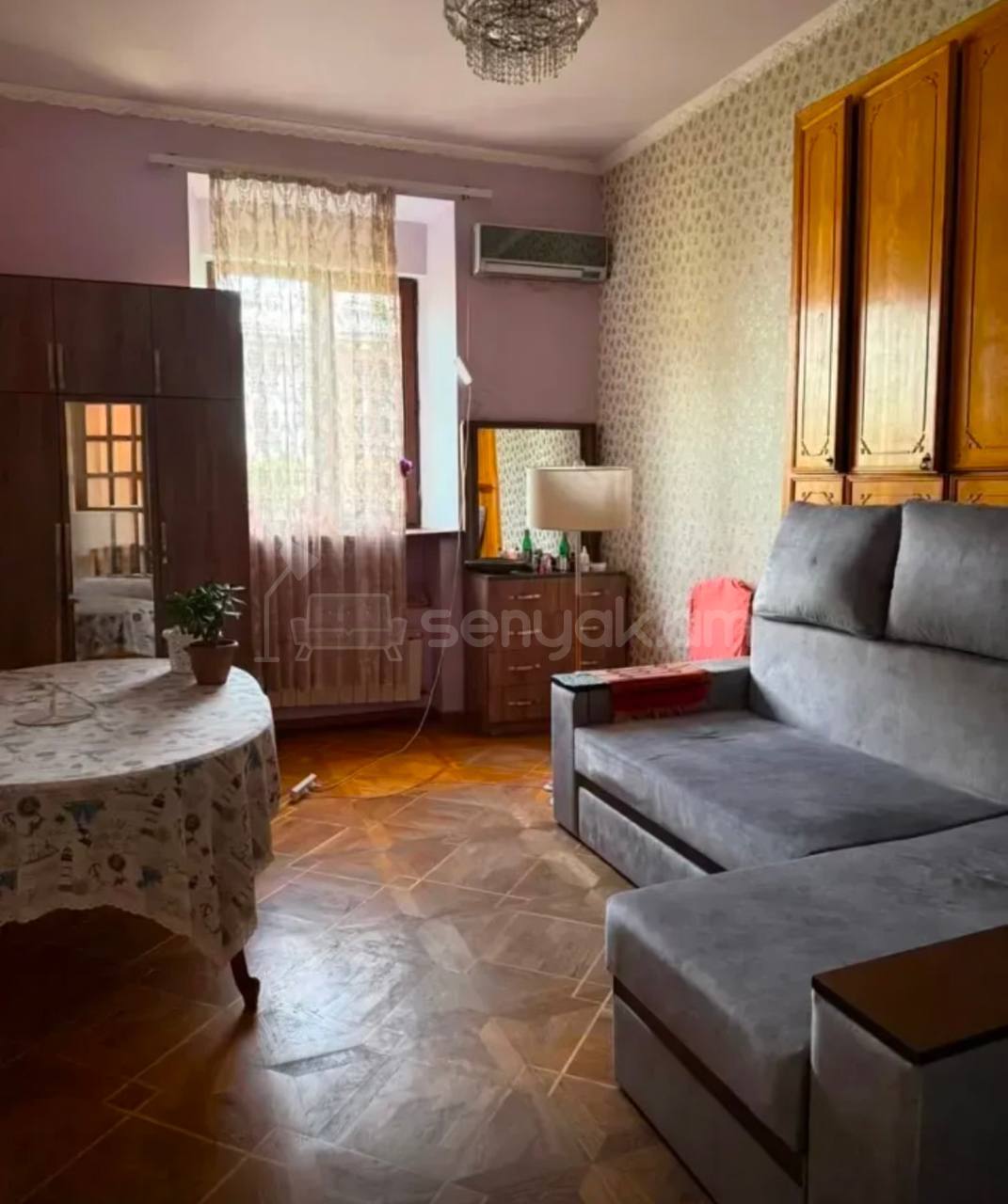 3 Սենյականոց Բնակարան Քարե Շենքում, 98քմ, 3/4 հարկ, Կոսմետիկ Վերանորոգված
