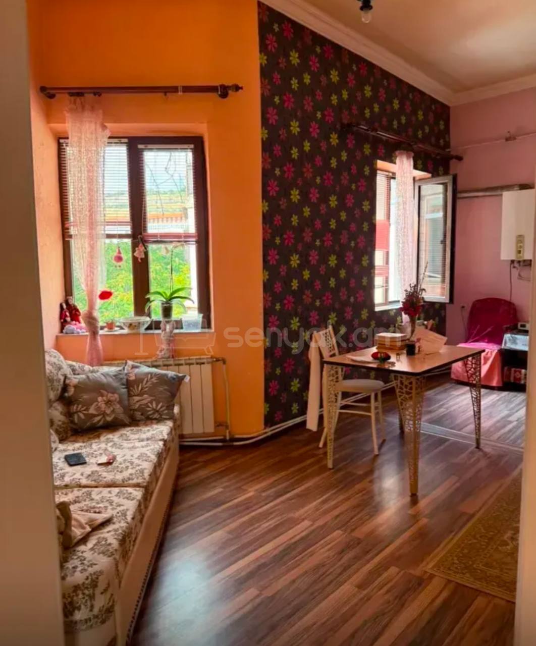 3 Սենյականոց Բնակարան Քարե Շենքում, 98քմ, 3/4 հարկ, Կոսմետիկ Վերանորոգված