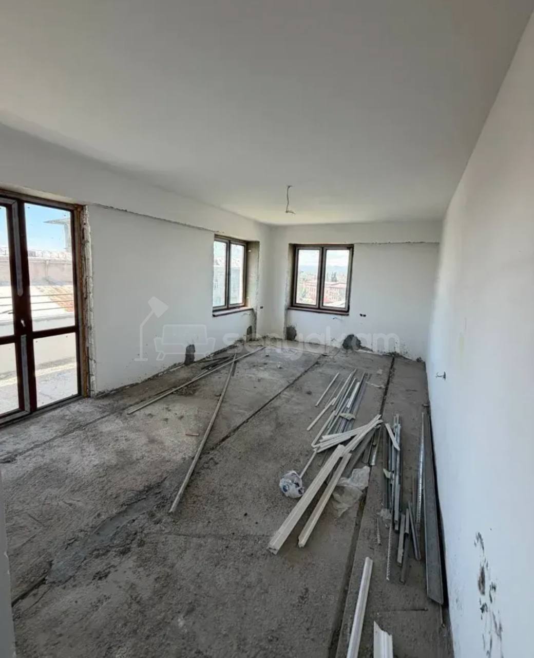 3 Սենյականոց Բնակարան, 107քմ, 3/14 հարկ, Զրոյական Վիճակում