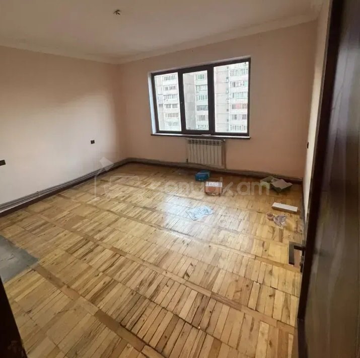 2 Սենյականոց Բնակարան, 67քմ, 4/9 հարկ, Պետական Վիճակում