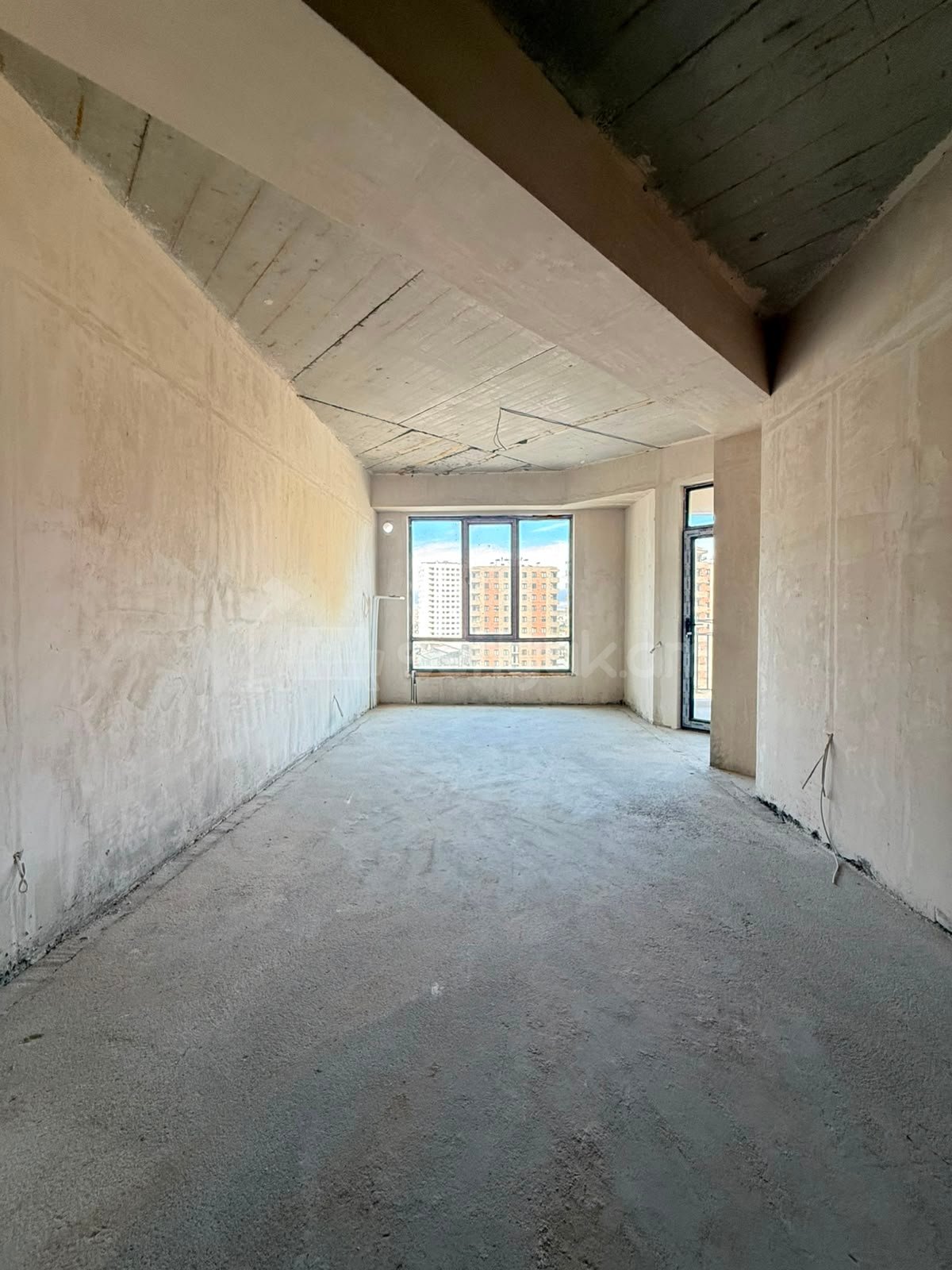 3 Սենյականոց Բնակարան Նորակառույցում, 84քմ, 9/16 հարկ, Զրոյական Վիճակում