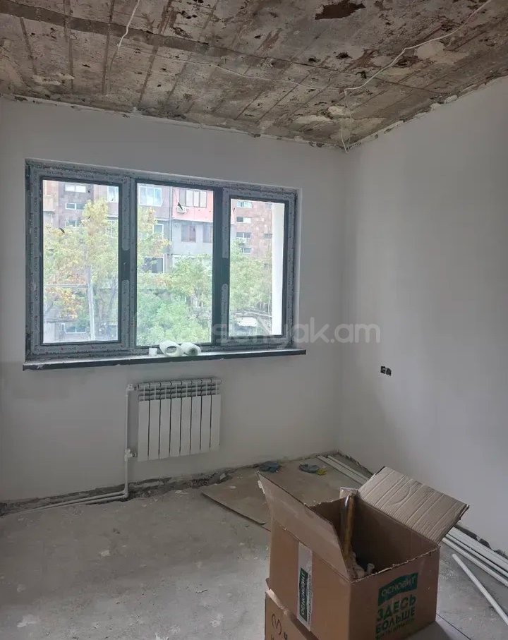2 Սենյականոց Բնակարան Քարե Շենքում, 42քմ, 2/5 հարկ, Կապիտալ Վերանորոգված