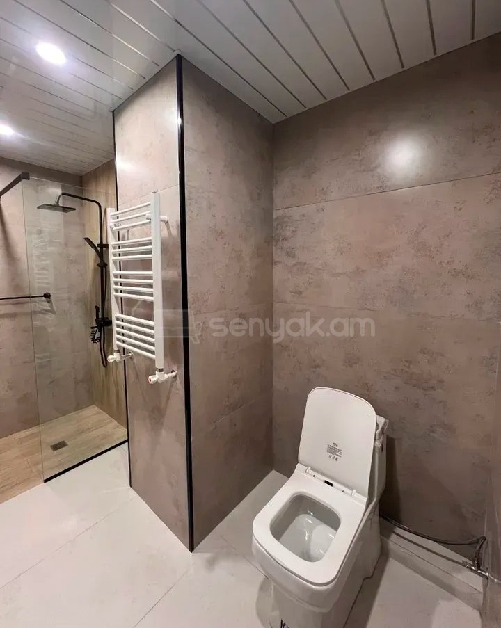 2 Սենյականոց Բնակարան Նորակառույցում, 45քմ, 5/14 հարկ, Կապիտալ Վերանորոգված