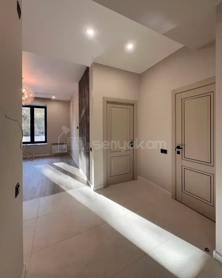 2 Սենյականոց Բնակարան Նորակառույցում, 45քմ, 5/14 հարկ, Դիզայներական Վերանորոգված