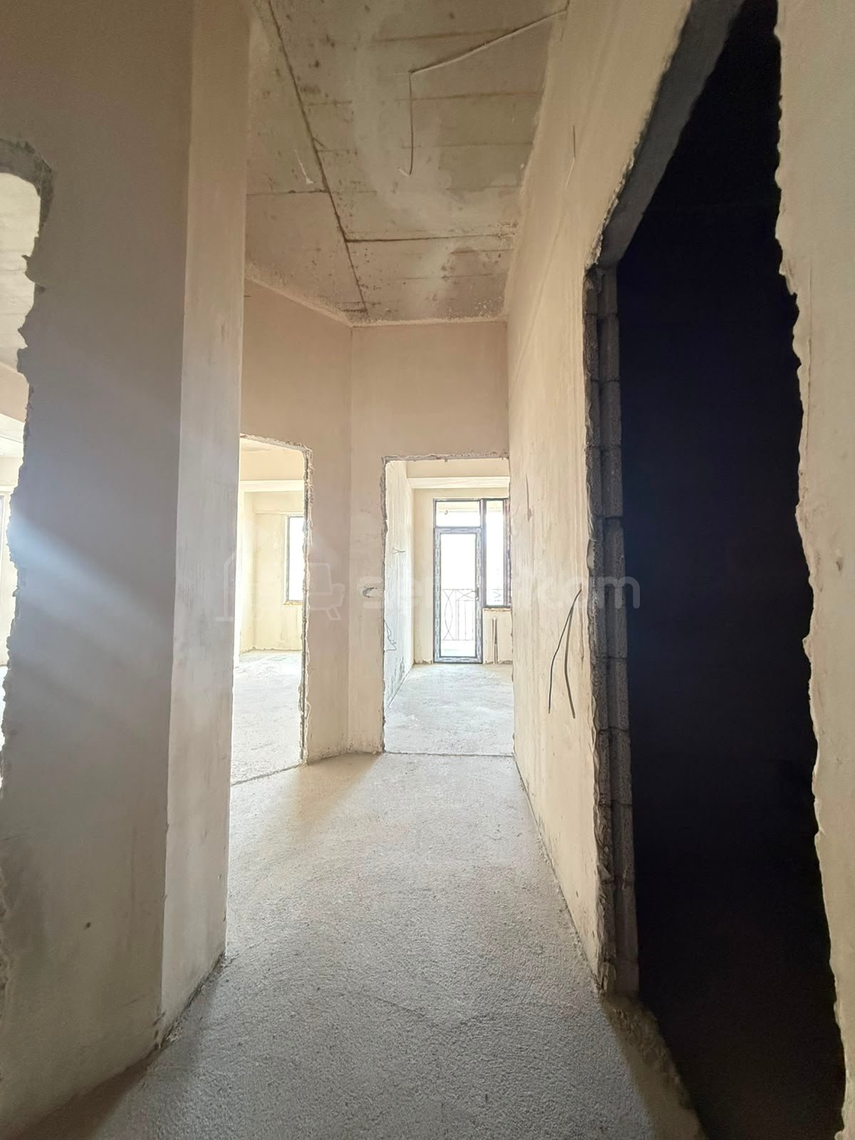 3 Սենյականոց Բնակարան Նորակառույցում, 84քմ, 9/16 հարկ, Զրոյական Վիճակում