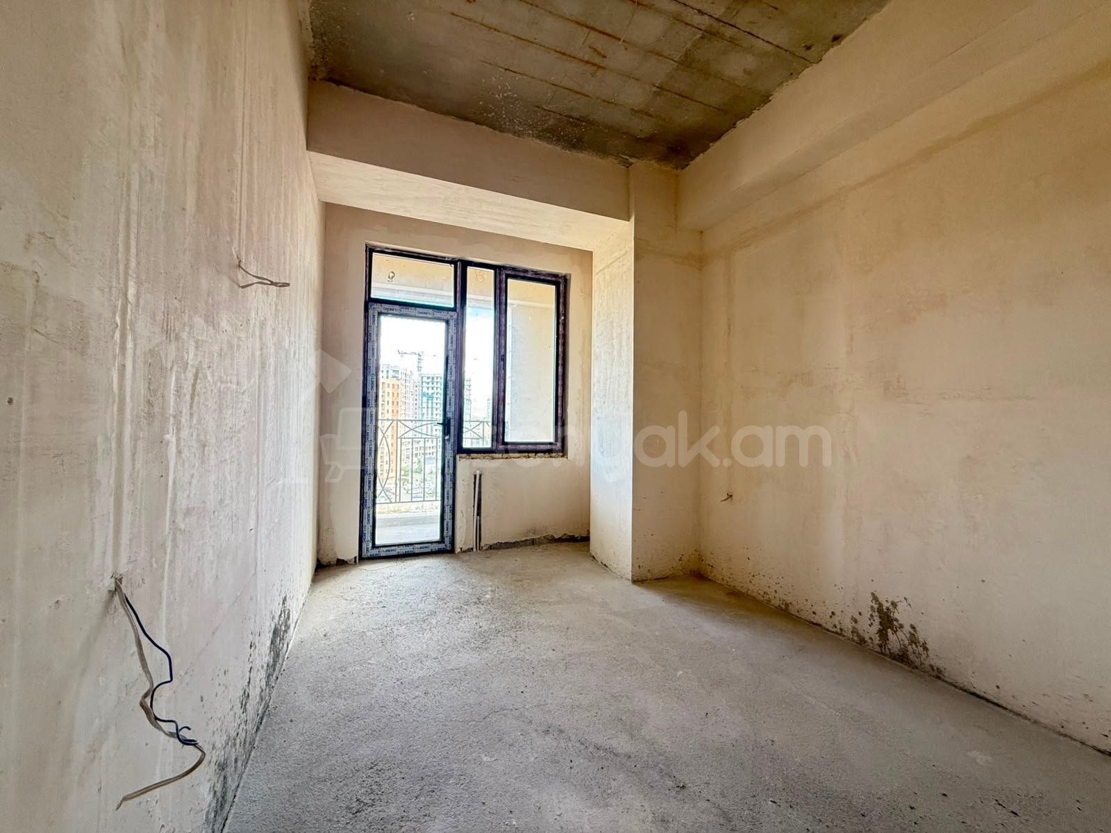 3 Սենյականոց Բնակարան Նորակառույցում, 84քմ, 9/16 հարկ, Զրոյական Վիճակում