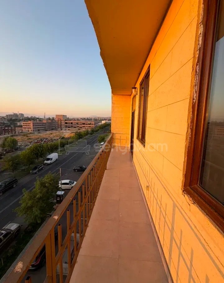 2 Սենյականոց Բնակարան Նորակառույցում, 57քմ, 5/6 հարկ, Կապիտալ Վերանորոգված