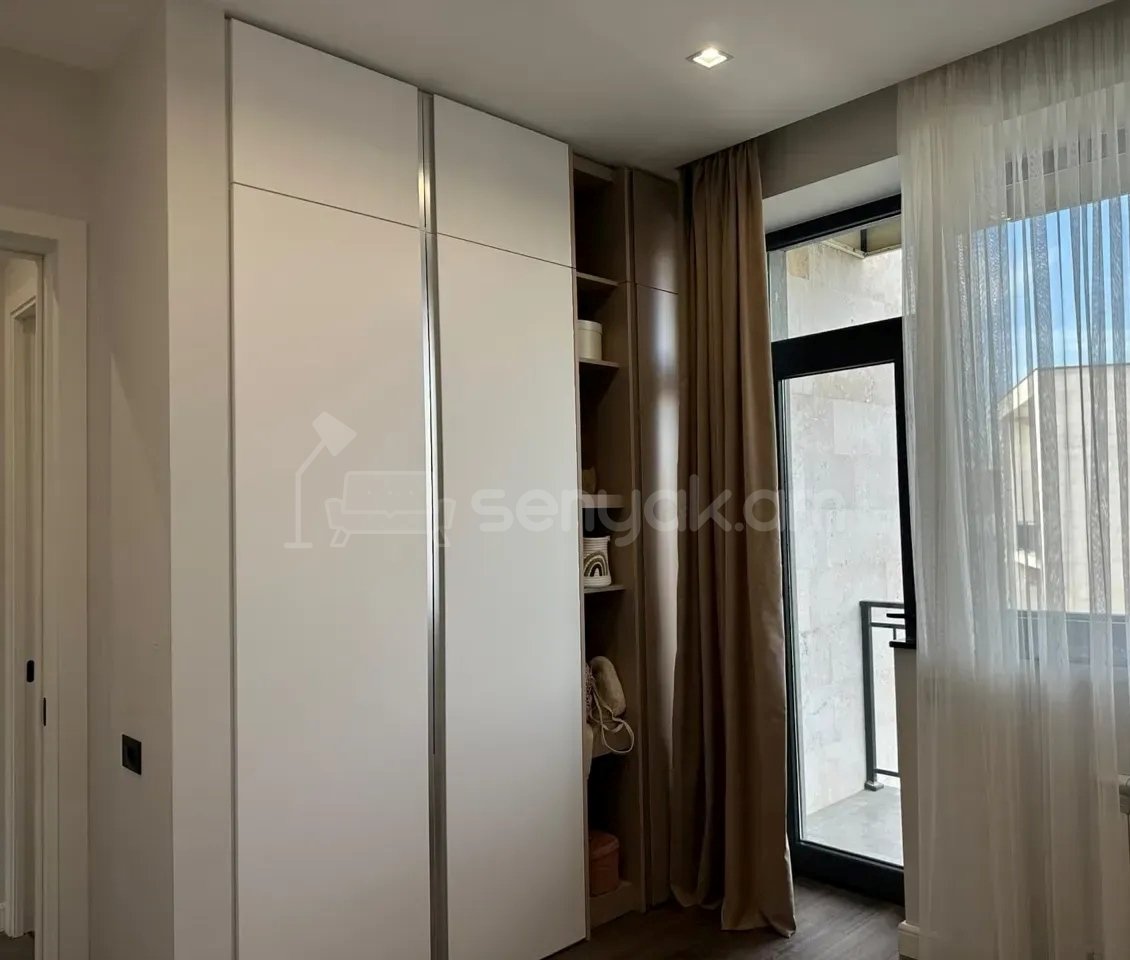 3 Սենյականոց Բնակարան Նորակառույցում, 106քմ, 5/5 հարկ, Կապիտալ Վերանորոգված