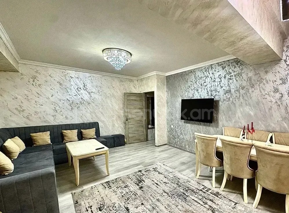 2 Սենյականոց Բնակարան, 64քմ, 9/9 հարկ, Կապիտալ Վերանորոգված
