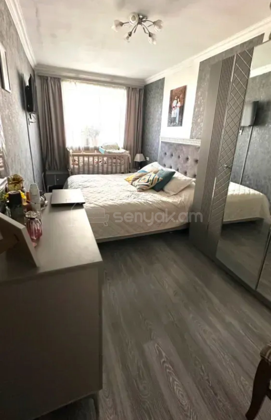 3 Սենյականոց Բնակարան Քարե Շենքում, 78քմ, 2/4 հարկ, Կապիտալ Վերանորոգված