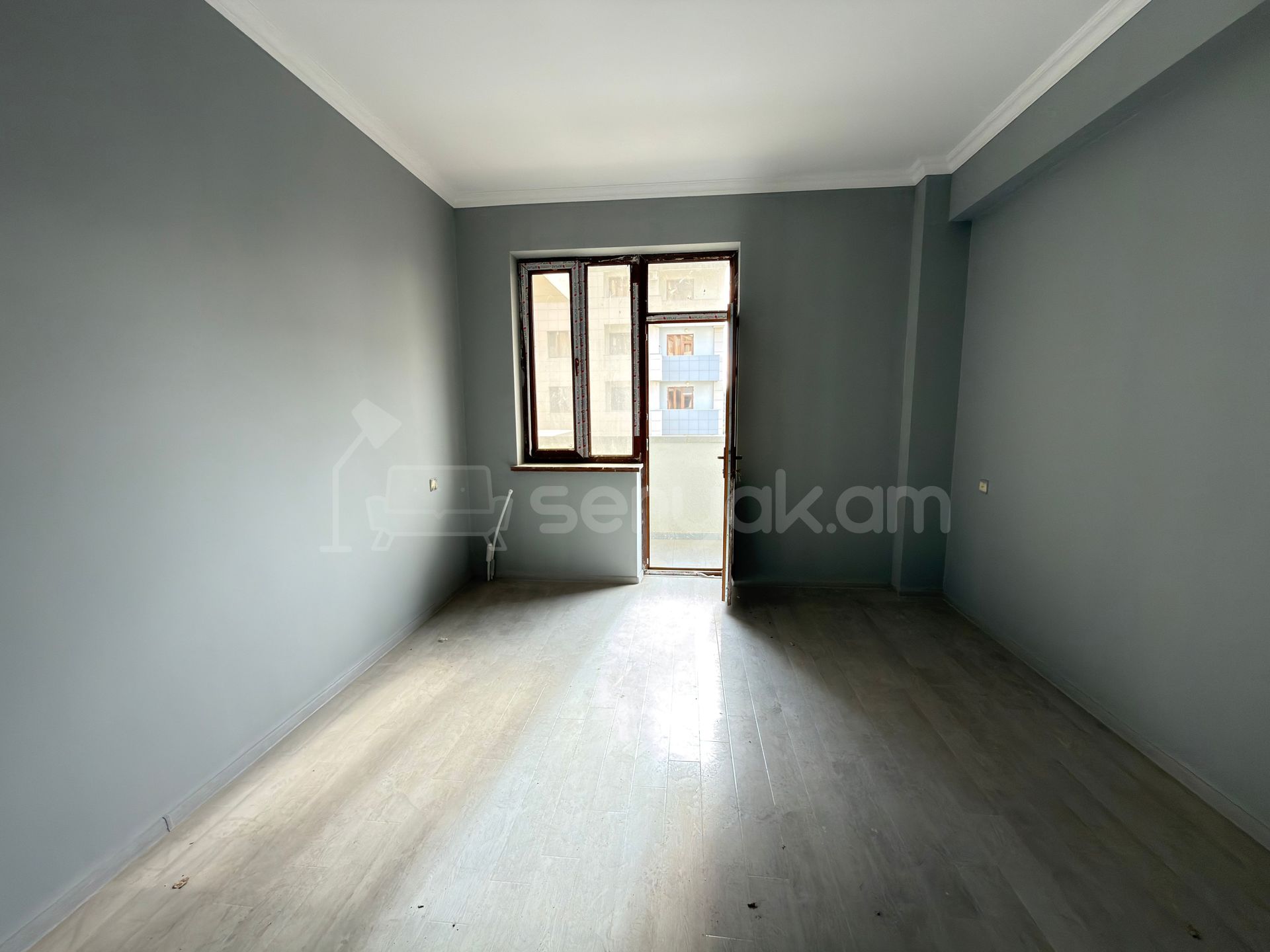 4 Սենյականոց Բնակարան Նորակառույցում, 124քմ, 13/17 հարկ, Կապիտալ Վերանորոգված