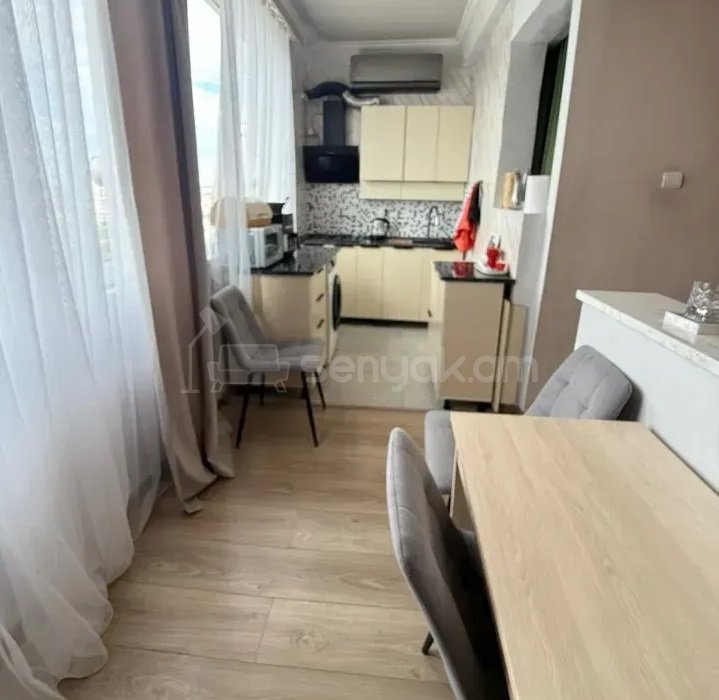 2 Սենյականոց Բնակարան, 42քմ, 9/9 հարկ, Կապիտալ Վերանորոգված