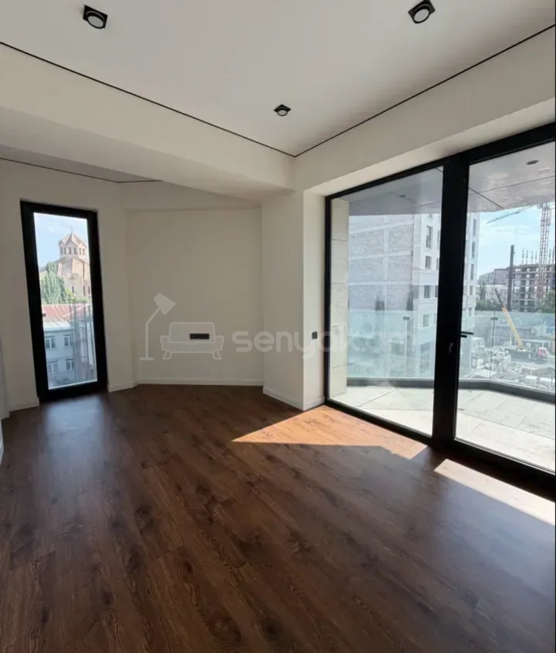 3 Սենյականոց Բնակարան Նորակառույցում, 73քմ, 4/16 հարկ, Կապիտալ Վերանորոգված, Կահավորված, Արևկող