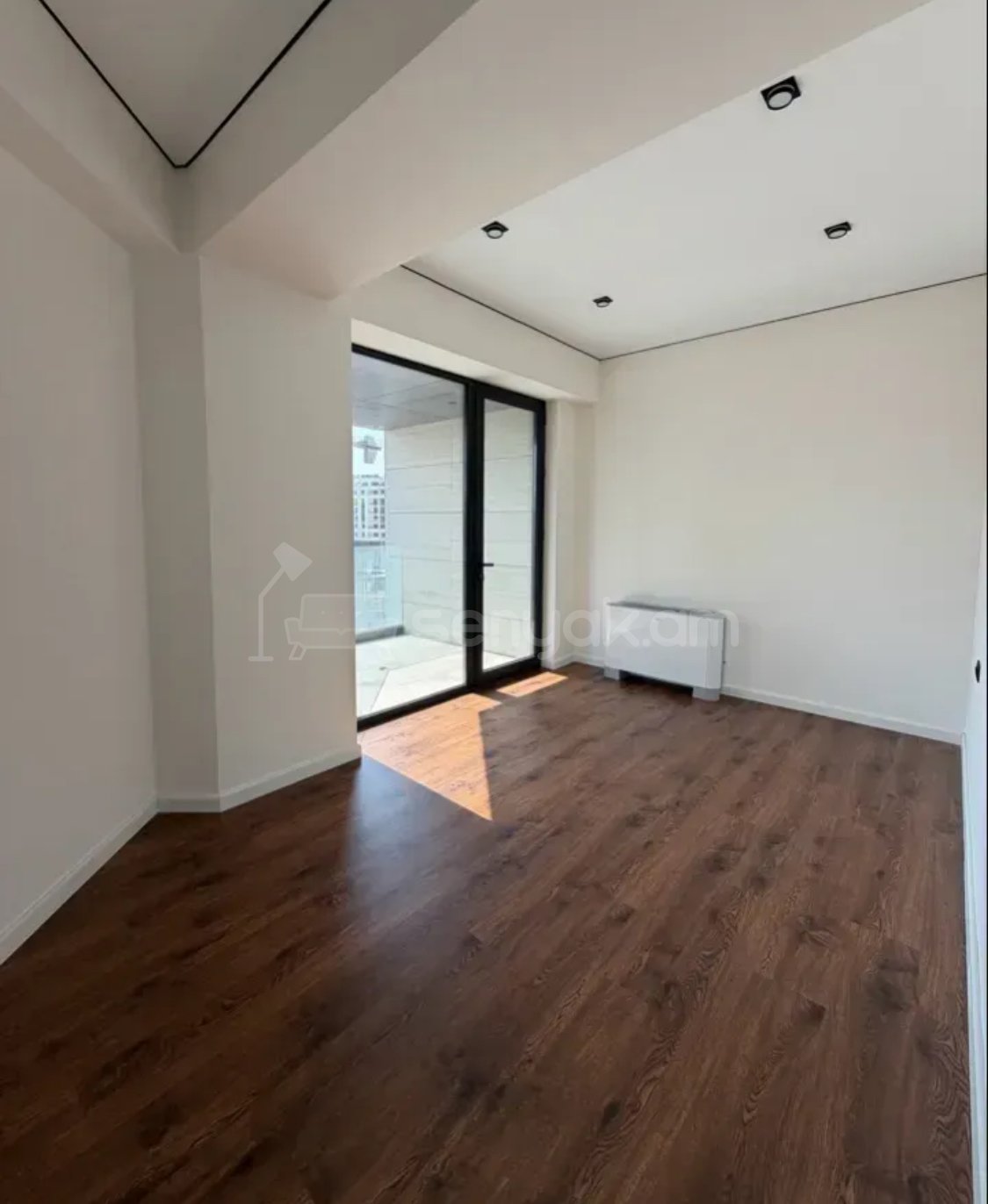 3 Սենյականոց Բնակարան Նորակառույցում, 73քմ, 4/16 հարկ, Կապիտալ Վերանորոգված, Կահավորված, Արևկող