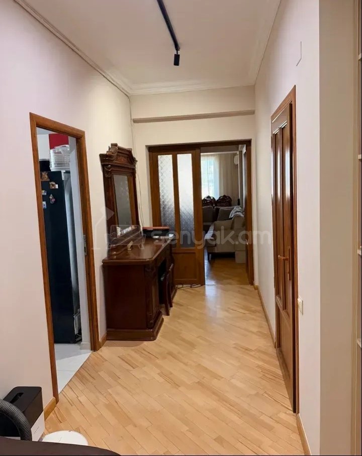 4 Սենյականոց Բնակարան Նորակառույցում, 92քմ, 7/11 հարկ, Կապիտալ Վերանորոգված