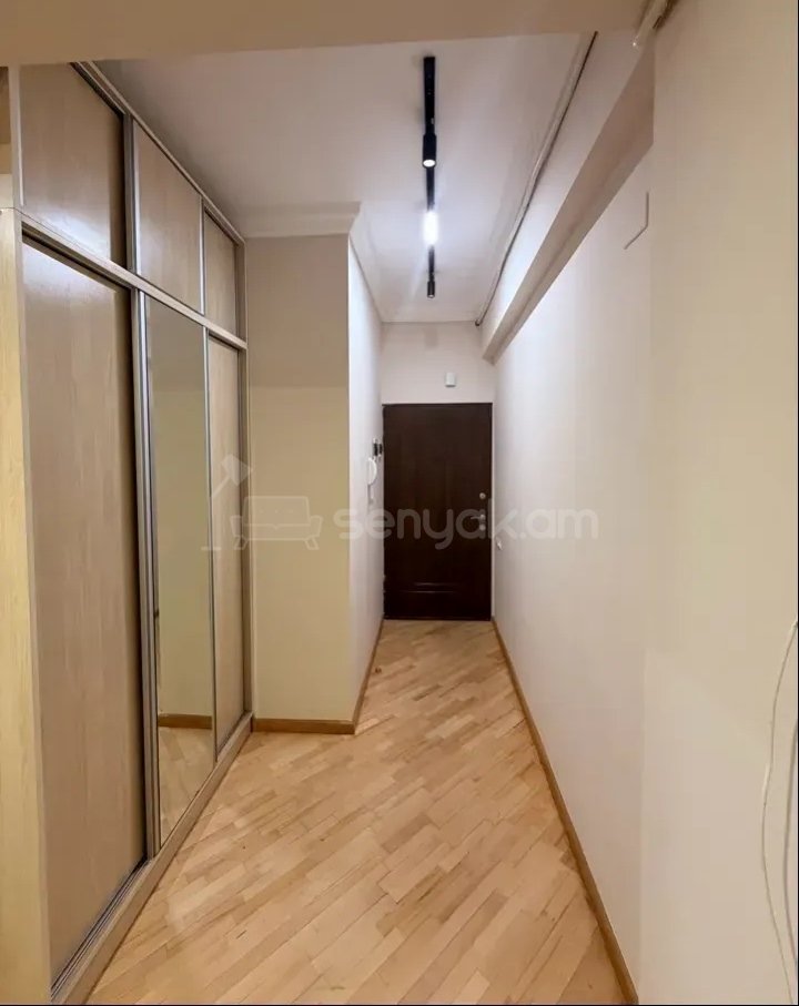 4 Սենյականոց Բնակարան Նորակառույցում, 92քմ, 7/11 հարկ, Կապիտալ Վերանորոգված