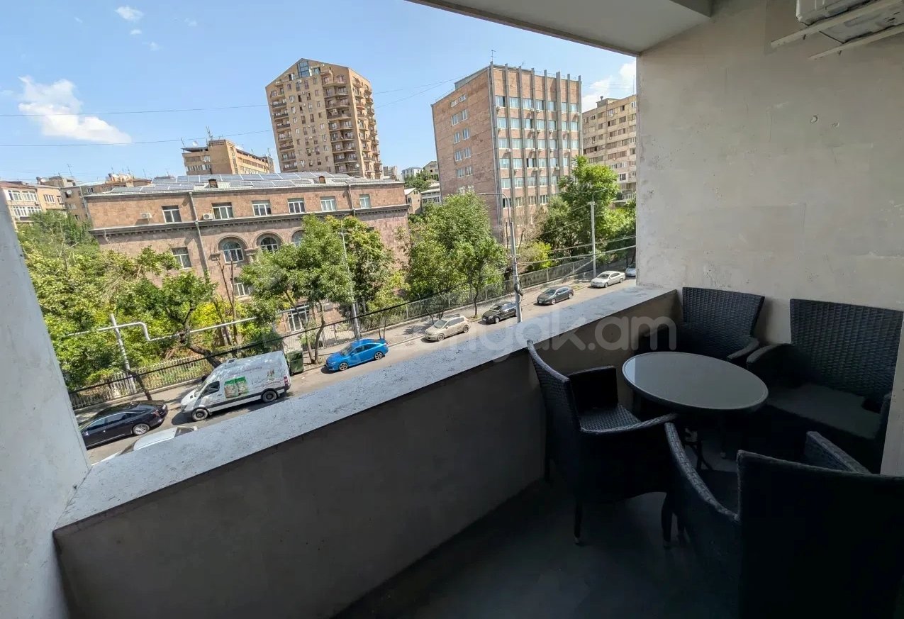 2 Սենյականոց Բնակարան Նորակառույցում, 55քմ, 3/14 հարկ, Կապիտալ Վերանորոգված