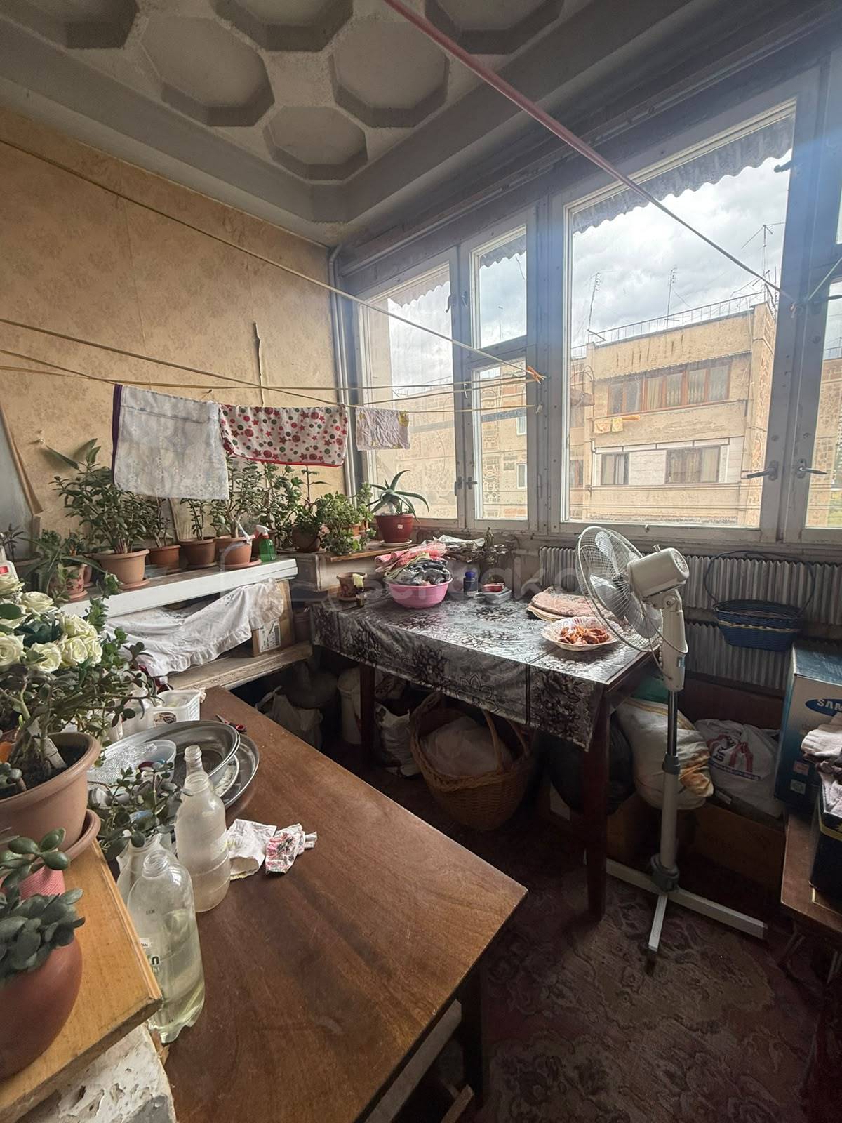 4 Սենյականոց Բնակարան, 90քմ, 8/9 հարկ, Նորմալ Վիճակում