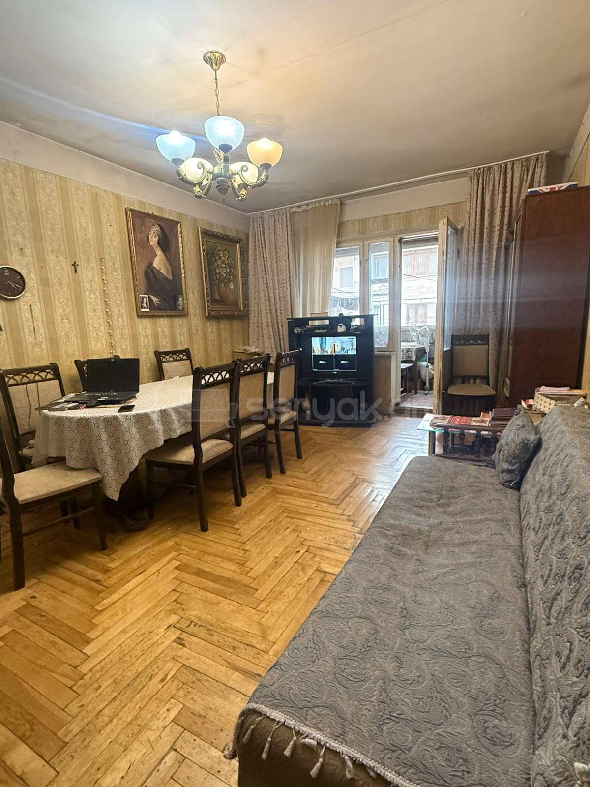 4 Սենյականոց Բնակարան, 90քմ, 8/9 հարկ, Նորմալ Վիճակում