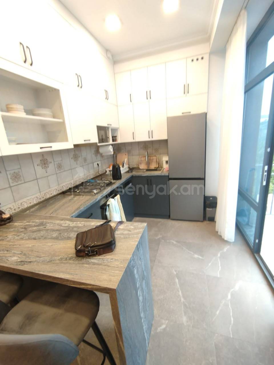 2 Սենյականոց Բնակարան Նորակառույցում, 48քմ, 2/5 հարկ, Կապիտալ Վերանորոգված, Կահավորված