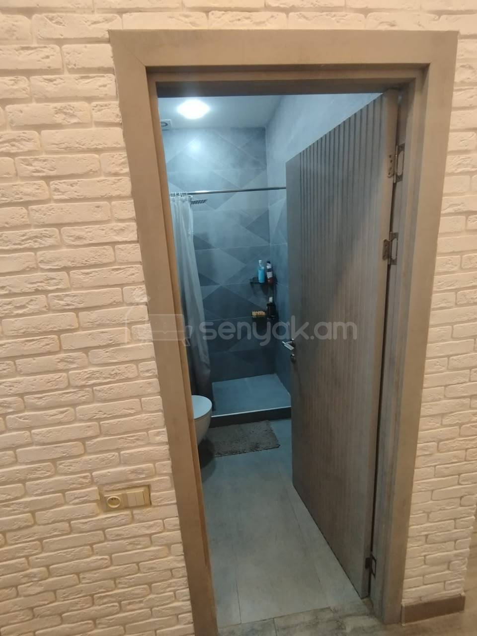 2 Սենյականոց Բնակարան Նորակառույցում, 48քմ, 2/5 հարկ, Կապիտալ Վերանորոգված, Կահավորված
