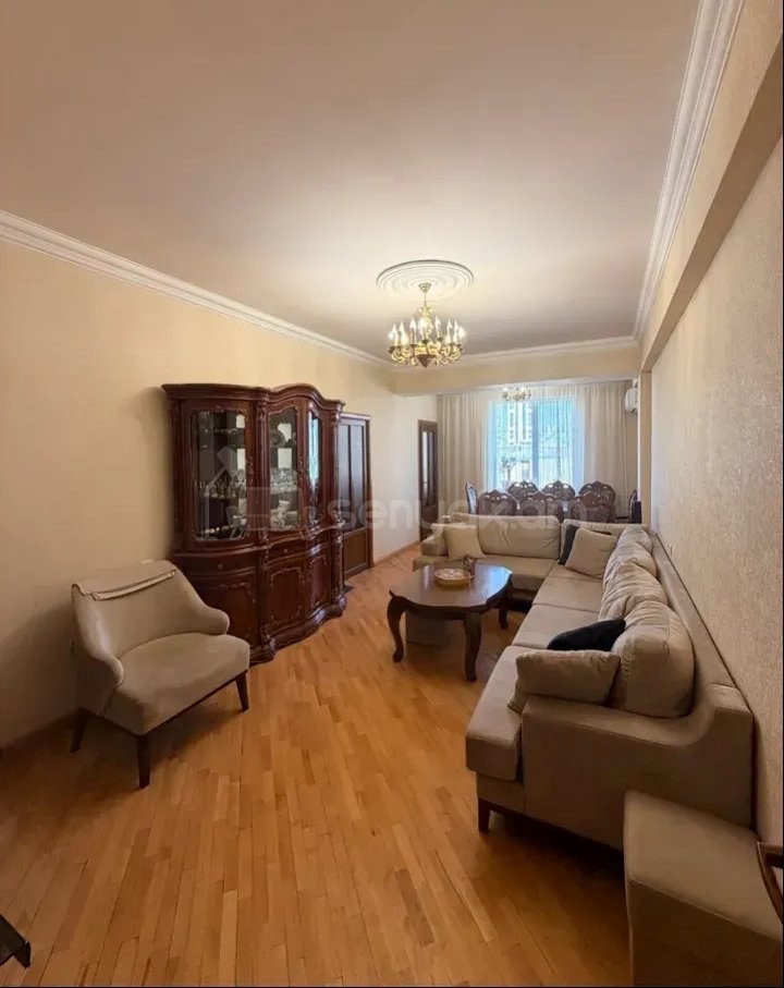 4 Սենյականոց Բնակարան Նորակառույցում, 92քմ, 7/11 հարկ, Կապիտալ Վերանորոգված