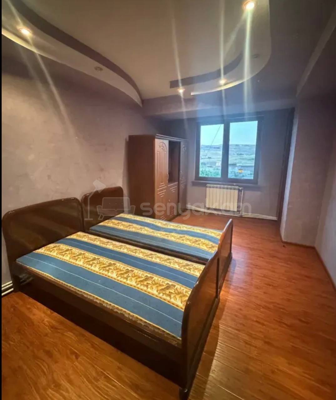 3 Սենյականոց Բնակարան, 70քմ, 6/12 հարկ, Նորմալ Վիճակում, Կահավորված, Արևկող