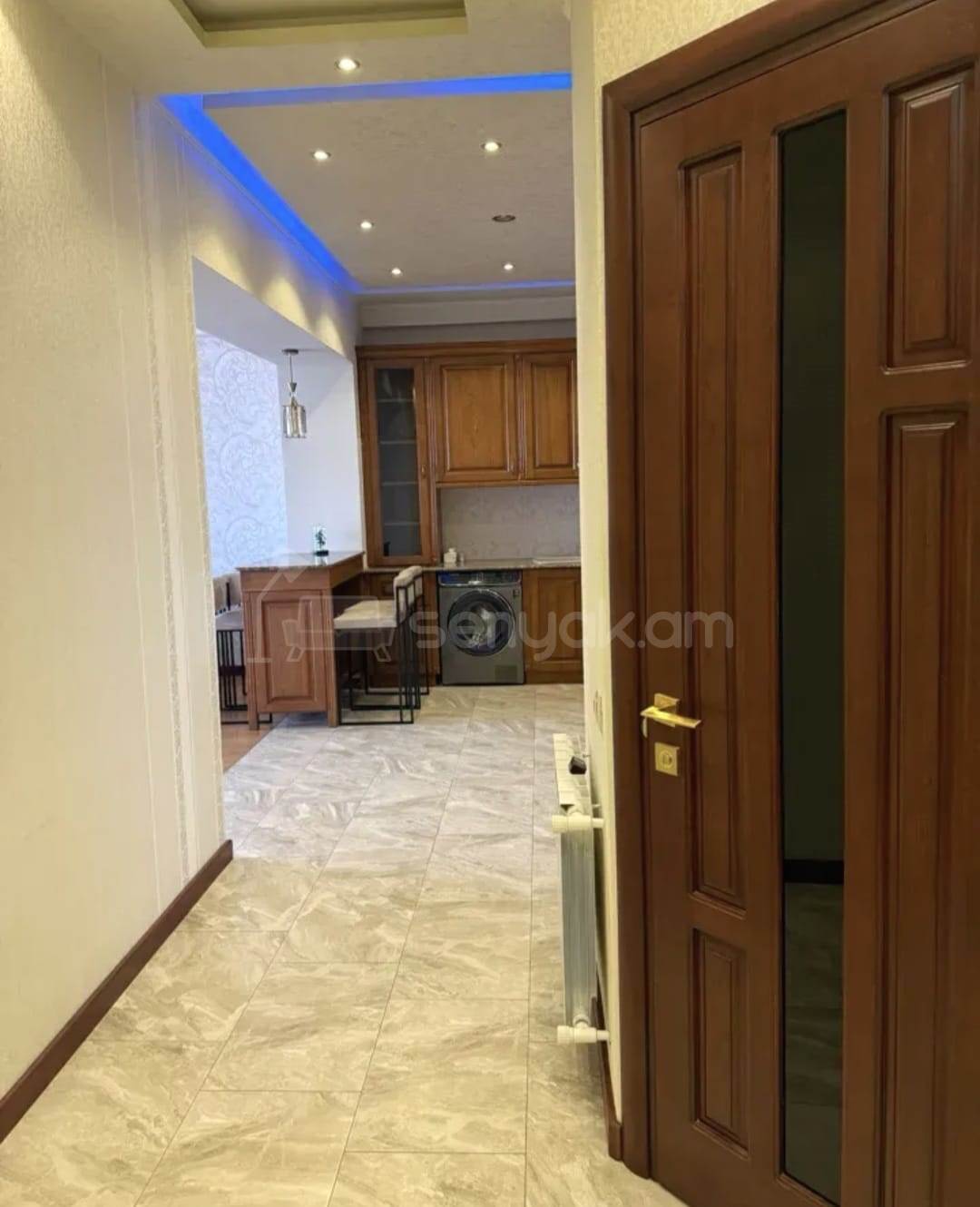 3 Սենյականոց Բնակարան Նորակառույցում, 115քմ, 4/21 հարկ, Կապիտալ Վերանորոգված, Կահավորված, Արևկող