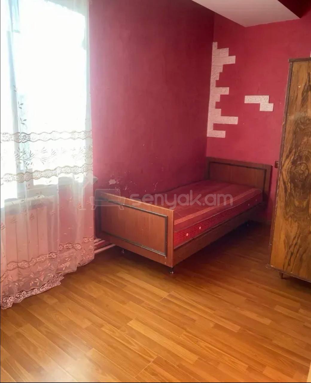3 Սենյականոց Բնակարան, 70քմ, 6/12 հարկ, Նորմալ Վիճակում, Կահավորված, Արևկող