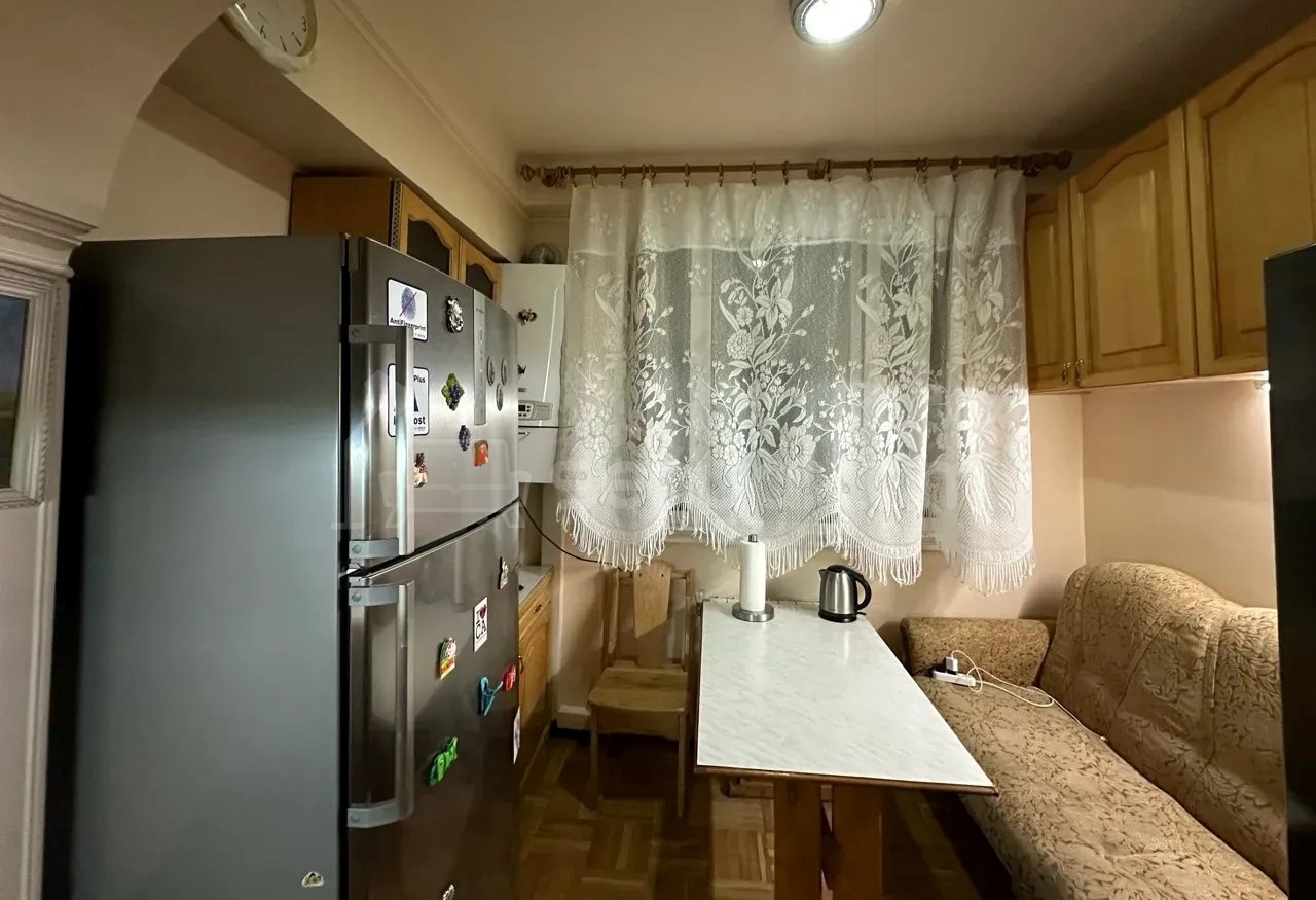 4 Սենյականոց Բնակարան, 93քմ, 4/9 հարկ, Կապիտալ Վերանորոգված