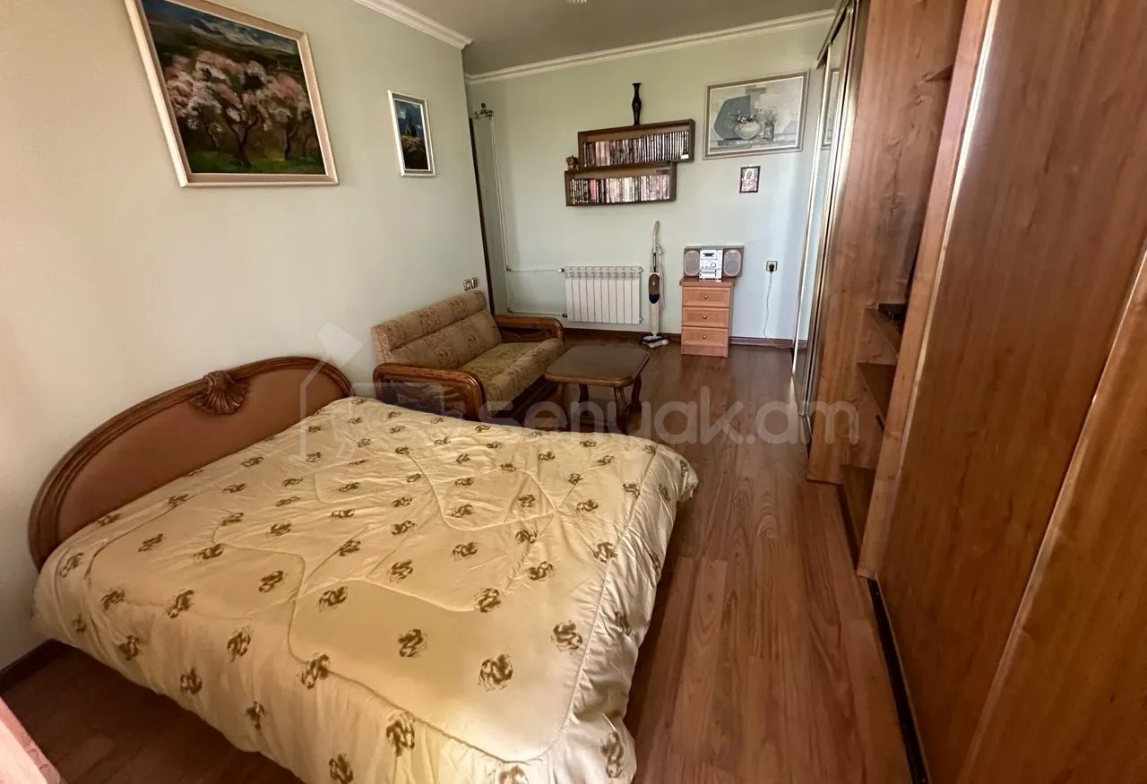 4 Սենյականոց Բնակարան, 93քմ, 4/9 հարկ, Կապիտալ Վերանորոգված