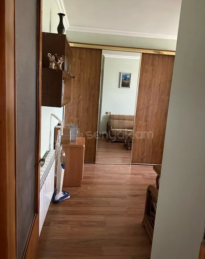 4 Սենյականոց Բնակարան, 93քմ, 4/9 հարկ, Կապիտալ Վերանորոգված