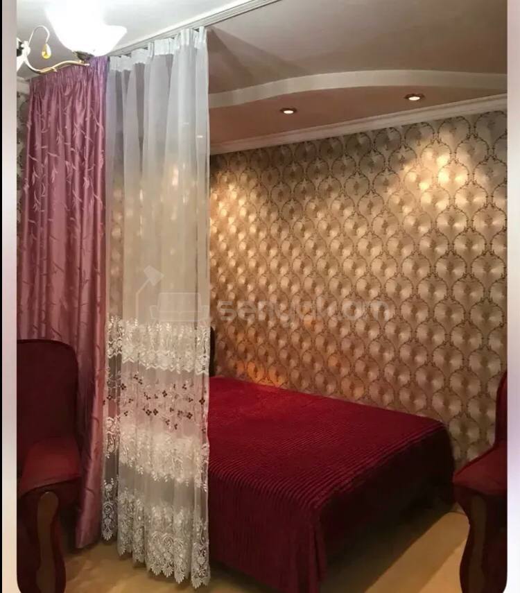 1 Սենյականոց Բնակարան Քարե Շենքում, 30քմ, 4/5 հարկ, Կոսմետիկ Վերանորոգված, Կահավորված