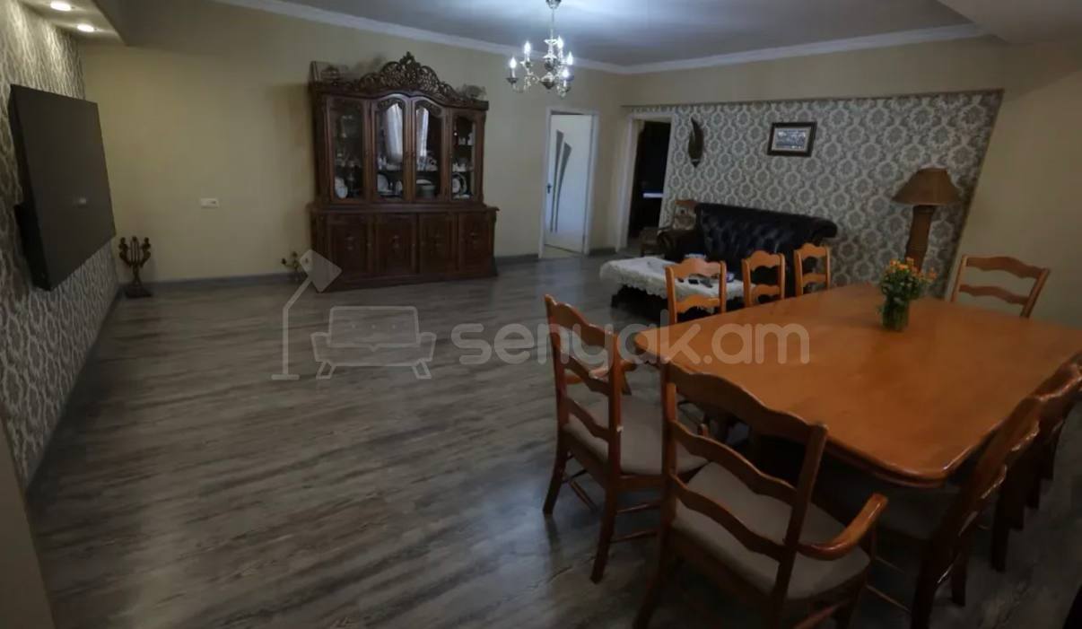3 Սենյականոց Բնակարան, 100քմ, 8/12 հարկ, Կապիտալ Վերանորոգված