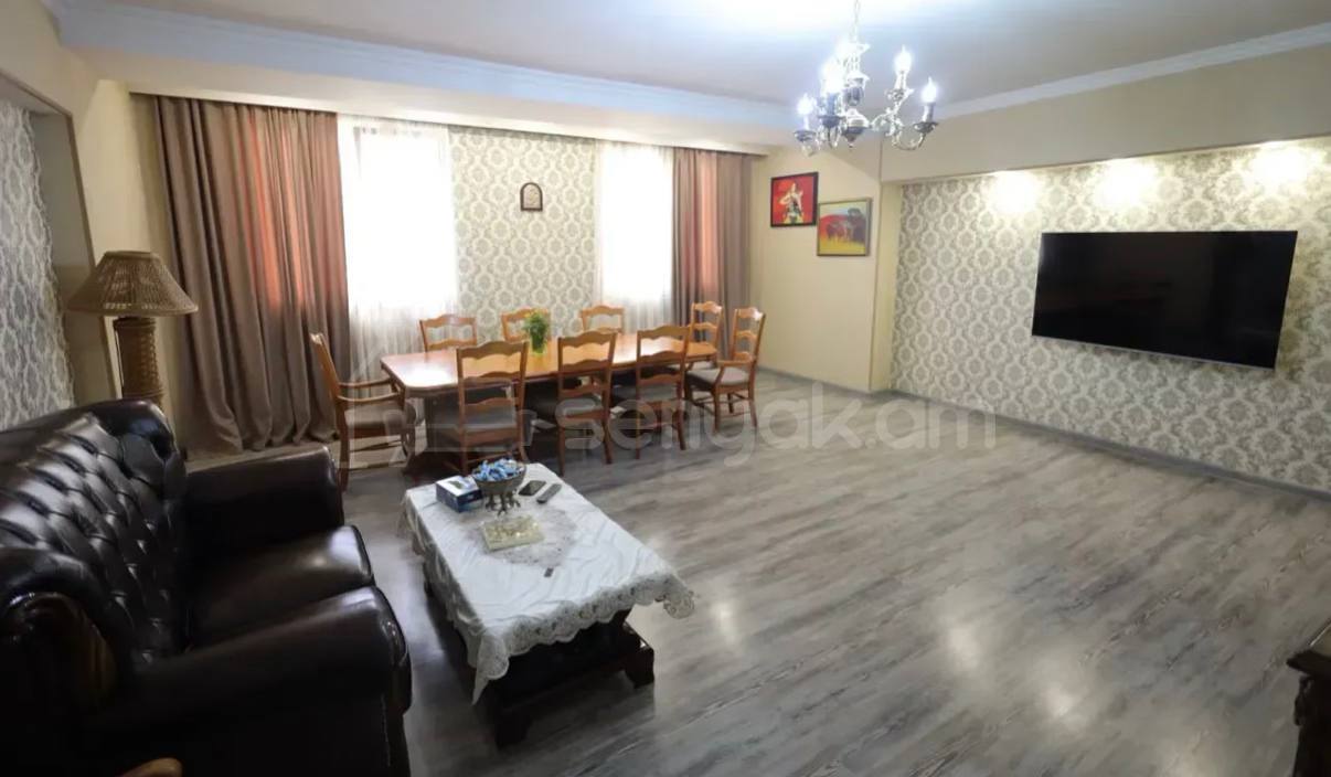 3 Սենյականոց Բնակարան, 100քմ, 8/12 հարկ, Կապիտալ Վերանորոգված