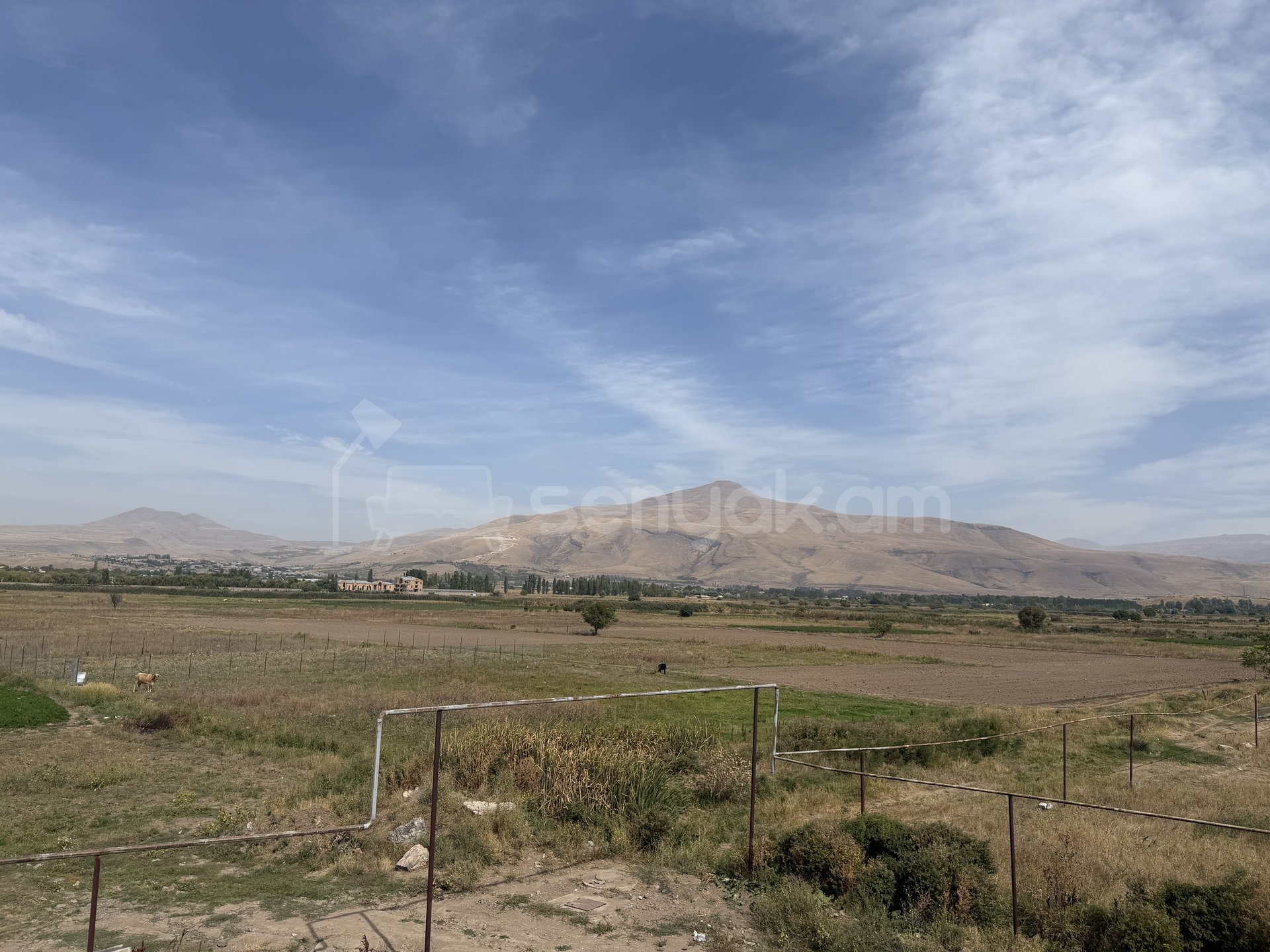 Շենք-Շինություն, 1700քմ