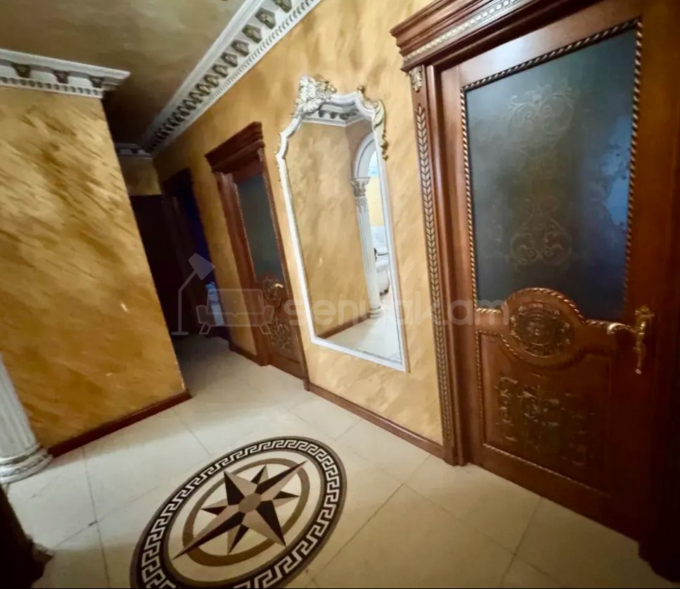 4 Սենյականոց Բնակարան, 90քմ, 7/9 հարկ, Կապիտալ Վերանորոգված, Կահավորված
