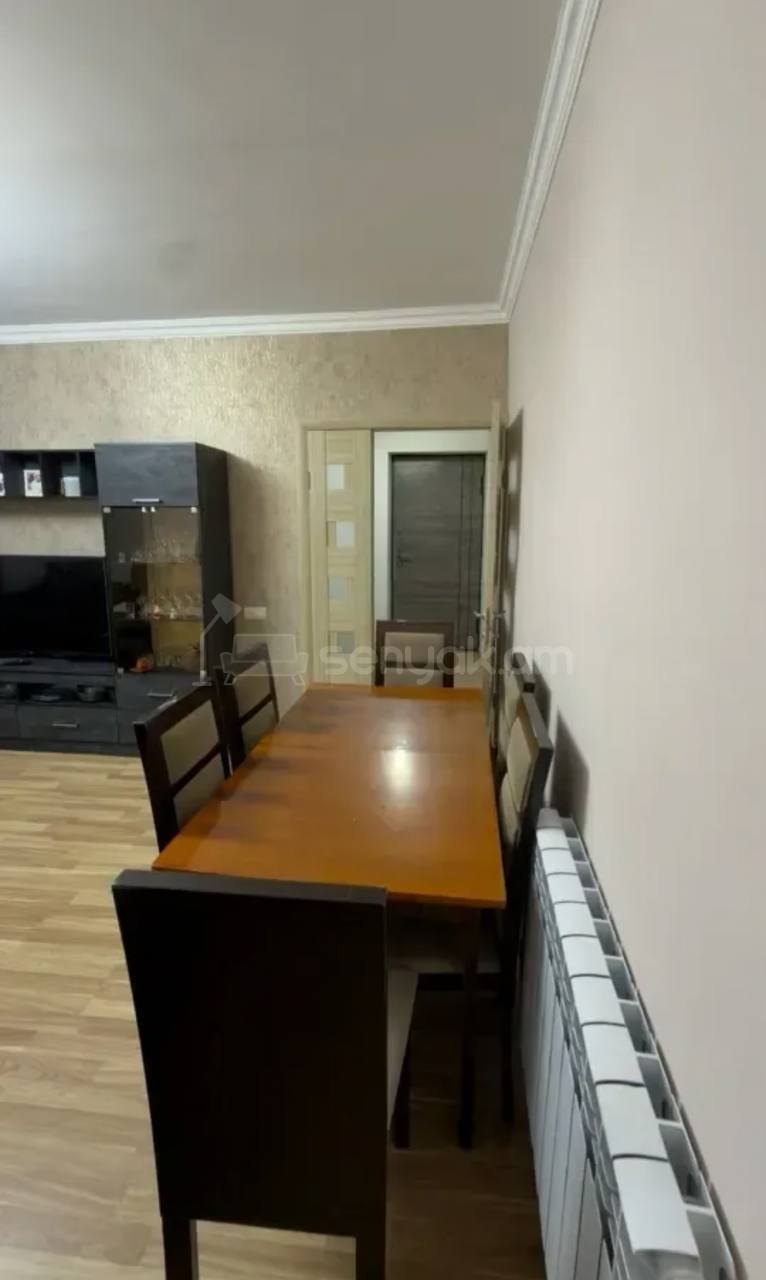 4 Սենյականոց Բնակարան Քարե Շենքում, 129քմ, 5/5 հարկ, Կոսմետիկ Վերանորոգված